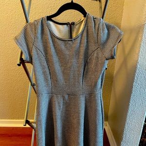 Le Lis Black & White Swing Dress